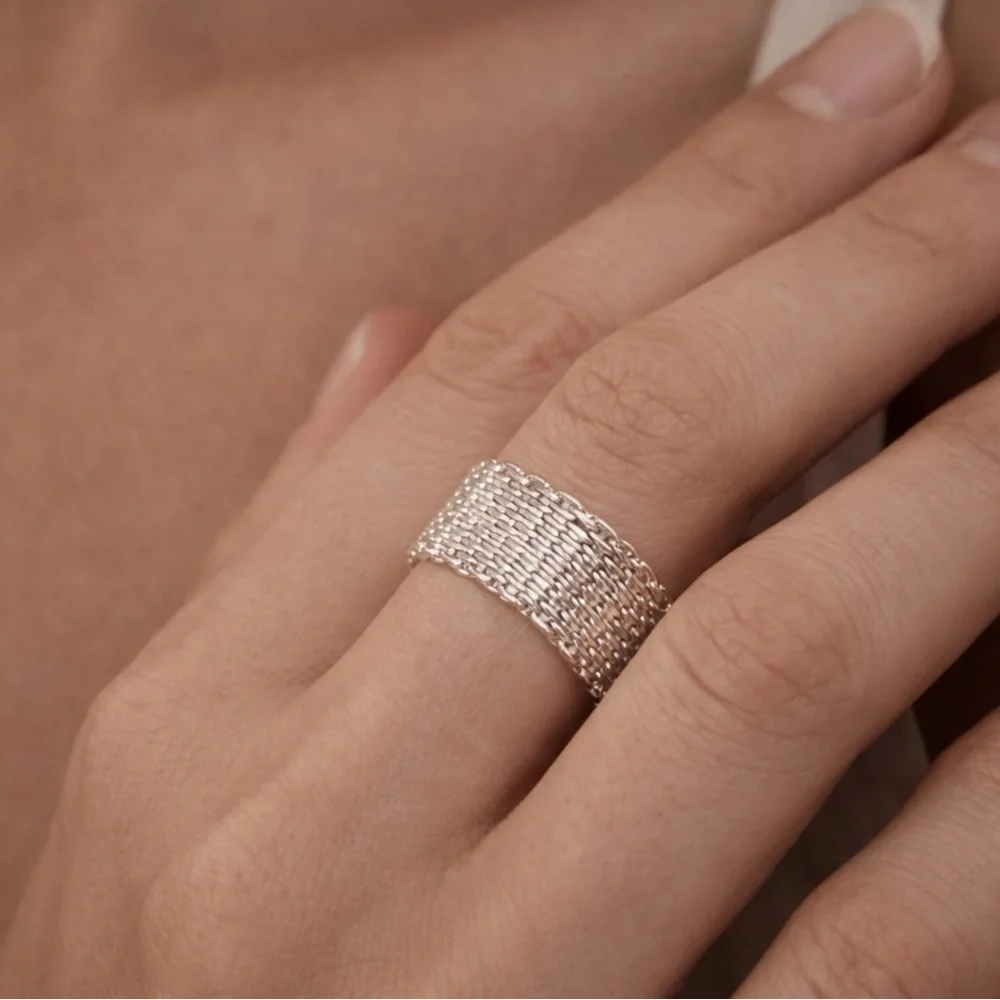TU.LX The Mercer Mesh Ring — 925 Sterling Silver with pouch Size 8